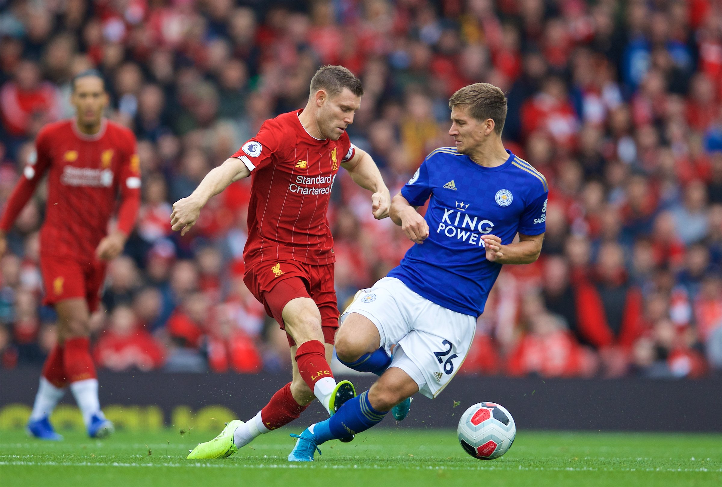 王哲林13+8布莱德索31分 上海男篮夺俱乐部杯冠军.