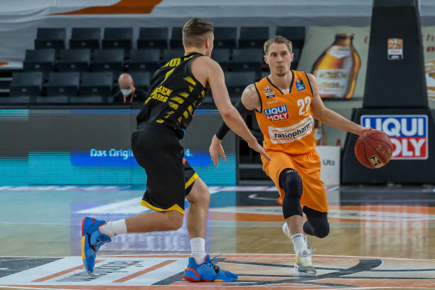 为他建立战 为他建立战