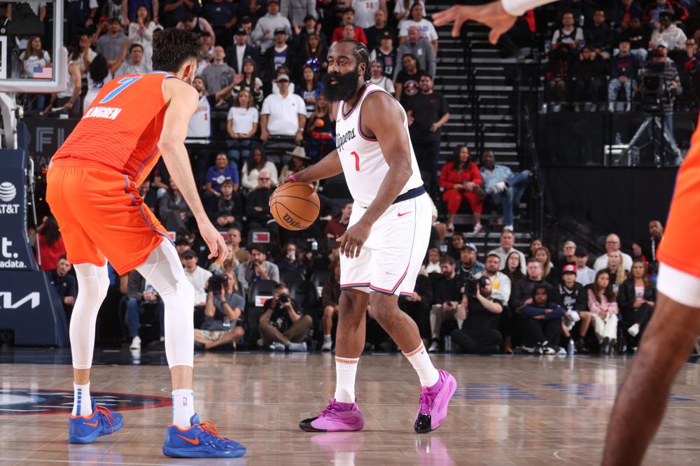 持高水准竞 持高水准竞