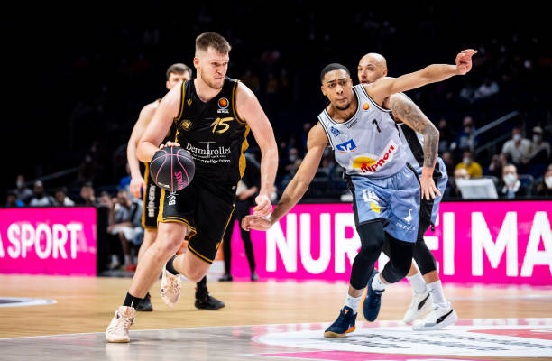 虽被低估 虽被低估