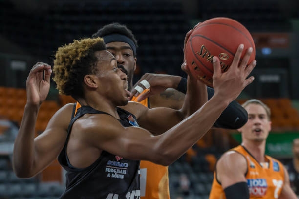 员的大胆启 员的大胆启